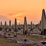 Village With Pool And Garden * Bibione