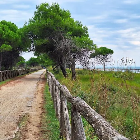 Village With Pool And Garden * Bibione