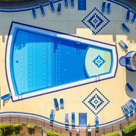 Village With Pool And Garden * Bibione